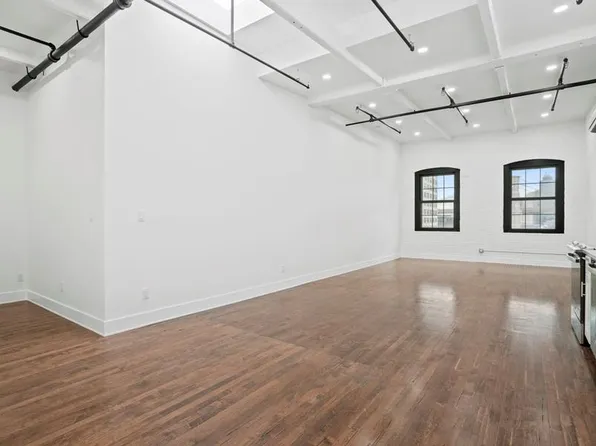 135 Plymouth St APT 604A, Brooklyn, NY 11201