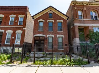 2627 W Hirsch St #2, Chicago, IL 60622