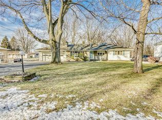 471 Holt Rd, Webster, NY 14580