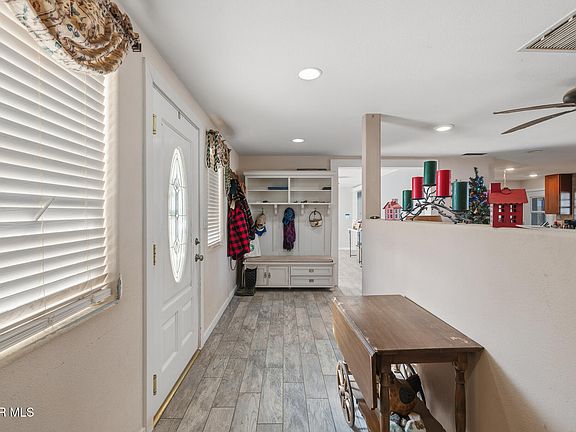 4th image of 10817 E Avenue R12