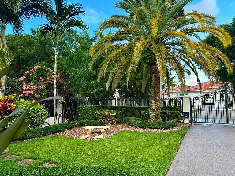 3440 SW 132nd Ct — Photo 9