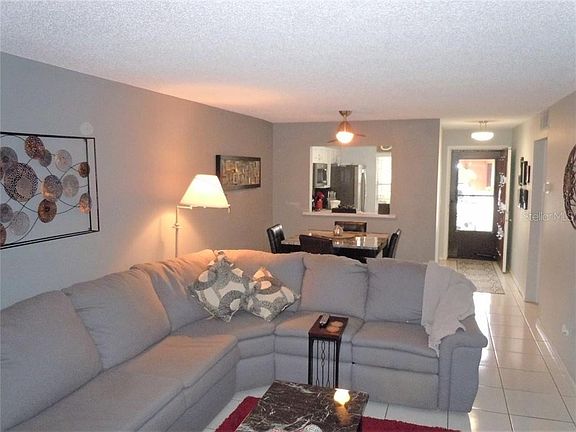 2nd image of 9136 Oakwood Ln #9136