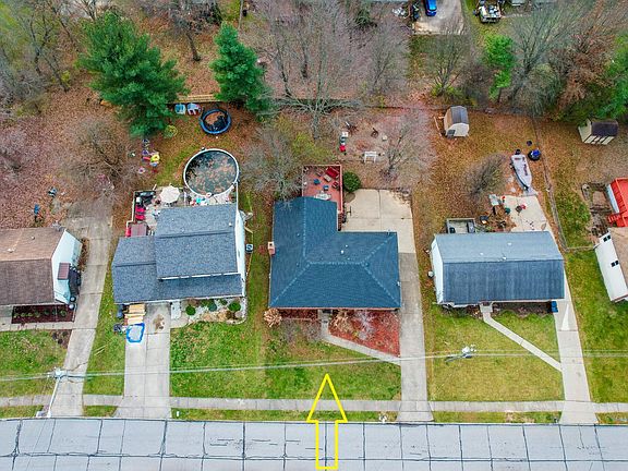 5th image of 49 W Cobblestone Ct