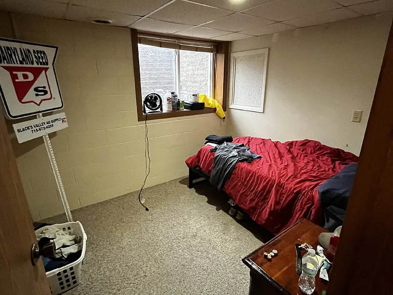 1215 State St #1 — Photo 10