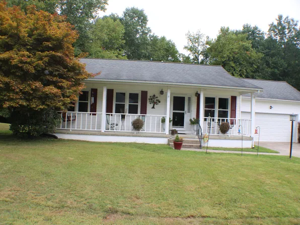 150 Wellington Dr, Middlesboro, KY 40965