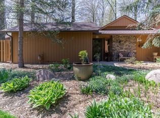 4860 N Barton Rd, North Ridgeville, OH 44039