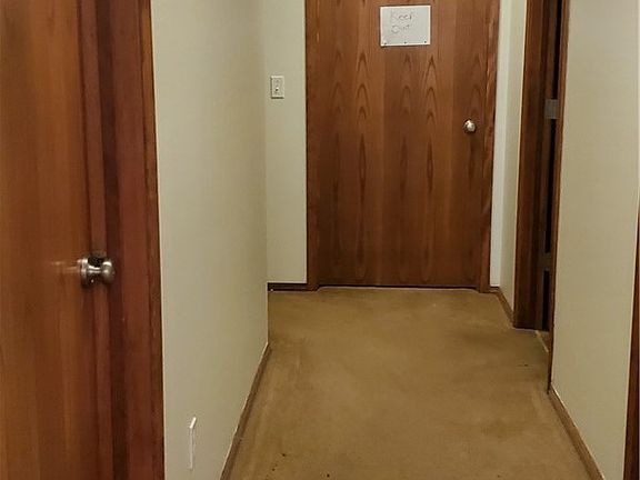 5th image of 7020 21st Dr NE