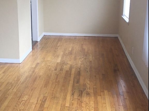 3rd image of 1910 Chestnut Ave #7427833ec