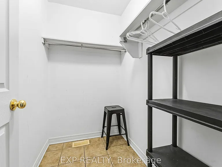 118 Finn Ct — Photo 40