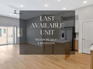 1104 SE 10th St, Newton, KS 67114