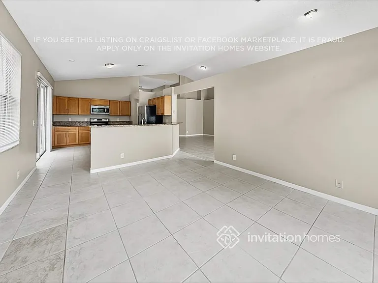 7704 Thornlee Dr — Photo 6