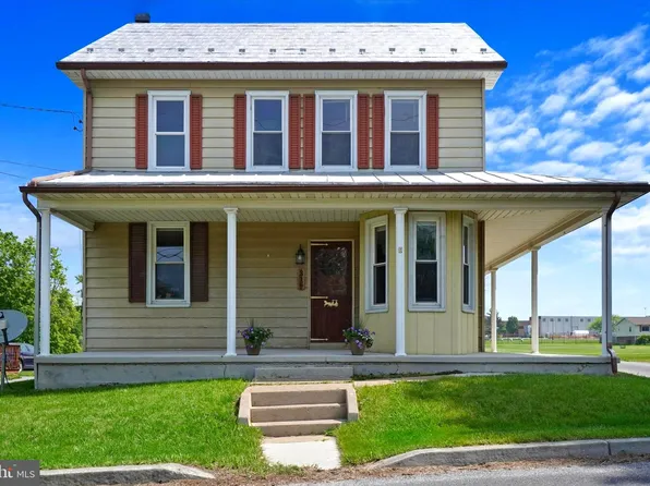 315 Oxford Rd, New Oxford, PA 17350
