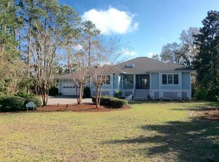 1400 Gleasons Landing Dr, Saint Helena Island, SC 29920