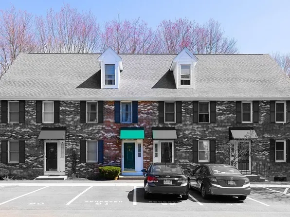 278 Manning St Unit 1102, Hudson, MA 01749