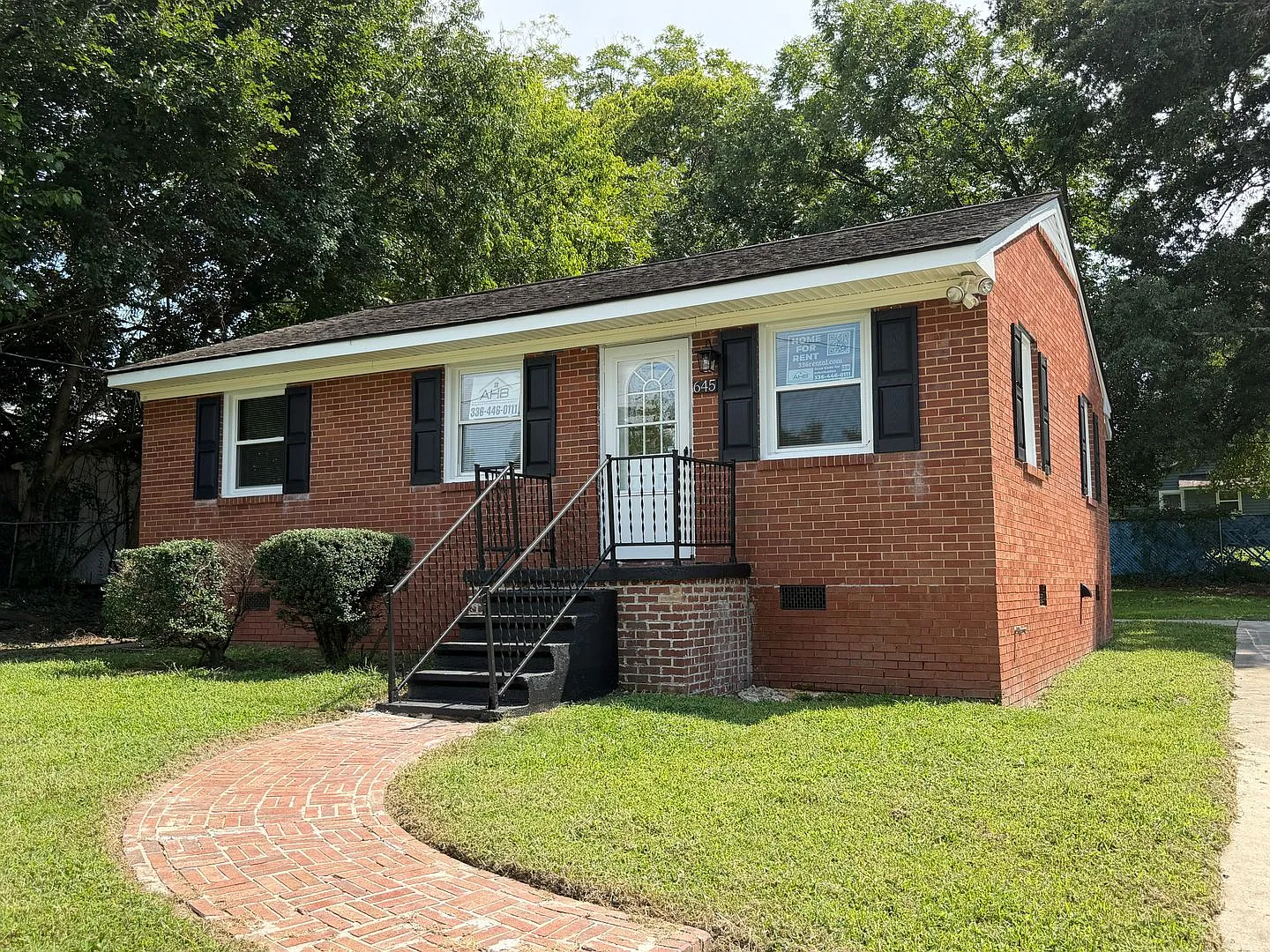 Newly Updated 3 Bedroom Brick Home in Burlington! — Photo 1