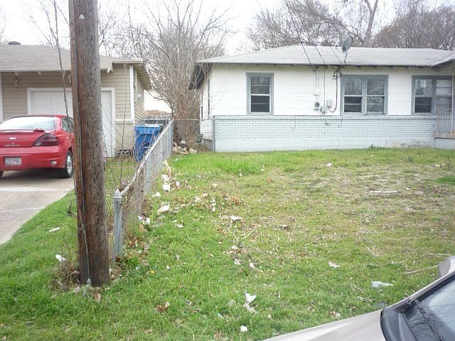 2nd image of 4105 Edwards St