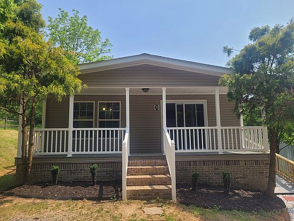 3rd image of 112 Looney St