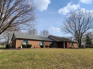 1359 Radcliffe Dr, Greenville, OH 45331