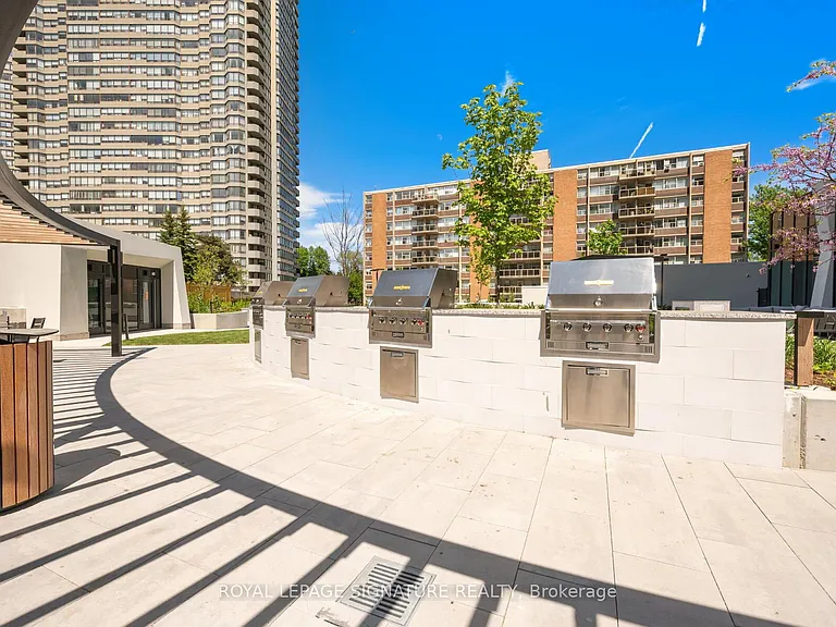 60 Central Park Dr #2306 — Photo 44