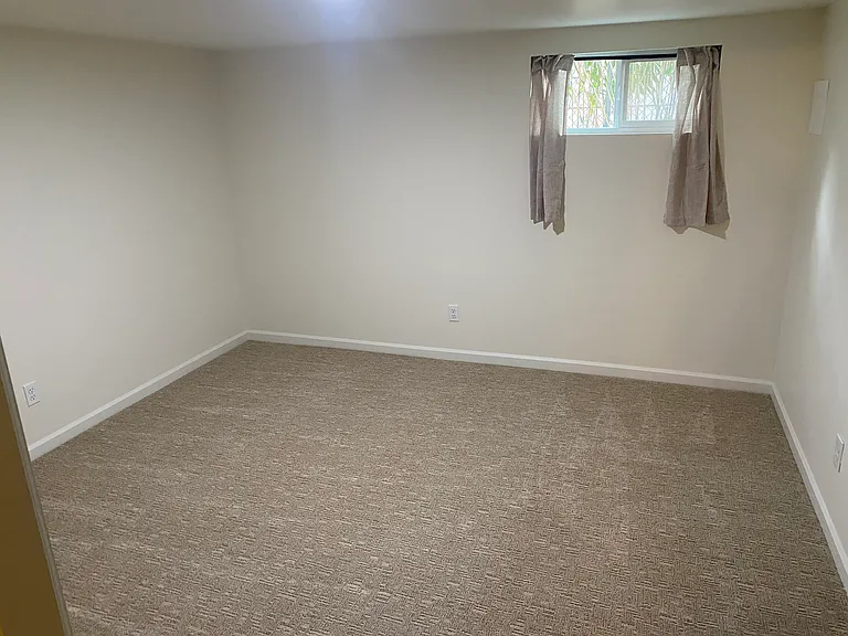 West side downstairs bonus room