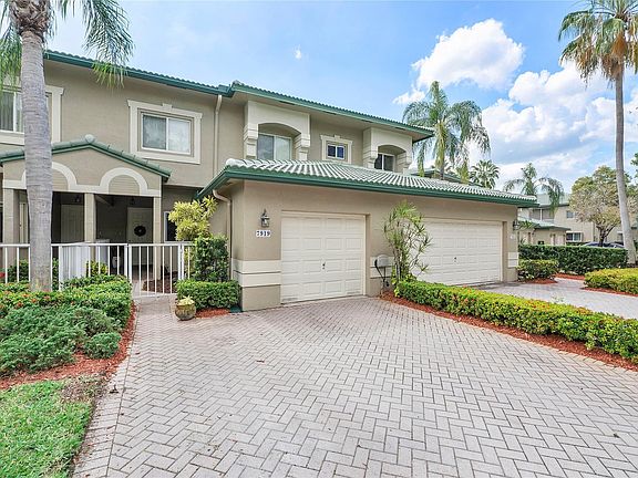 3rd image of 7919 E Exeter Boulevard #102