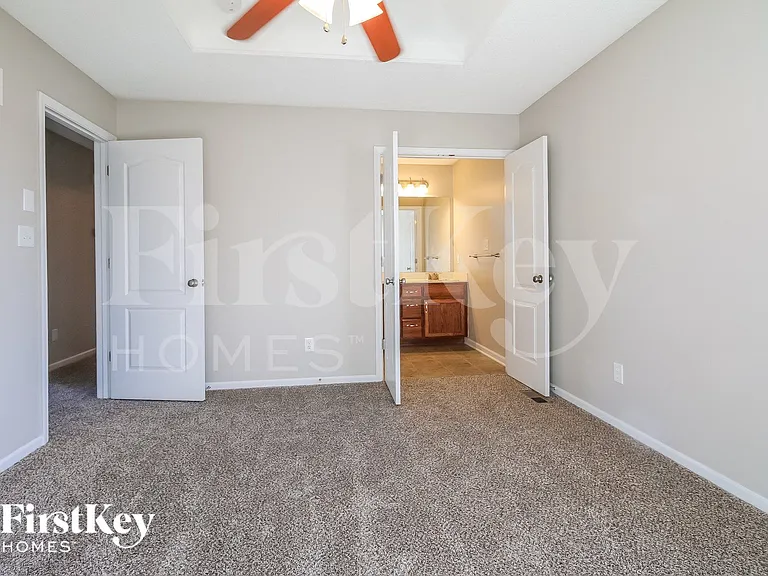 8719 NE 116th St — Photo 7