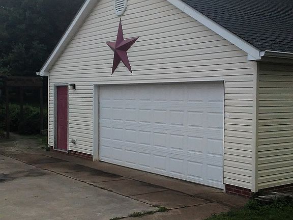 28X36 GRGE W/ WRD WKSHP