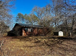 913 Hanging Dog Rd, Murphy, NC 28906