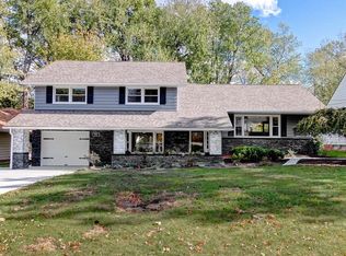 771 Edgewood Rd, Richmond Heights, OH 44143