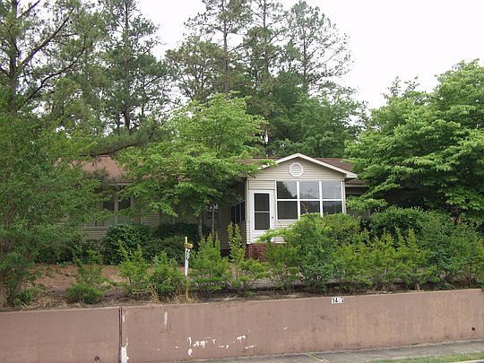 2nd image of 1431 Richland Ave W