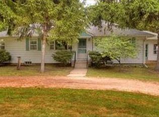 N56W39368 Wisconsin Ave, Oconomowoc, WI 53066