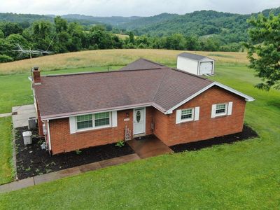 3940 Park Ave, Prosperity, PA, 15329
