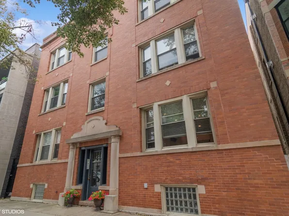 2307 W Roscoe St #1, Chicago, IL 60618