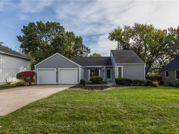 10223 Monrovia St, Lenexa, KS 66215