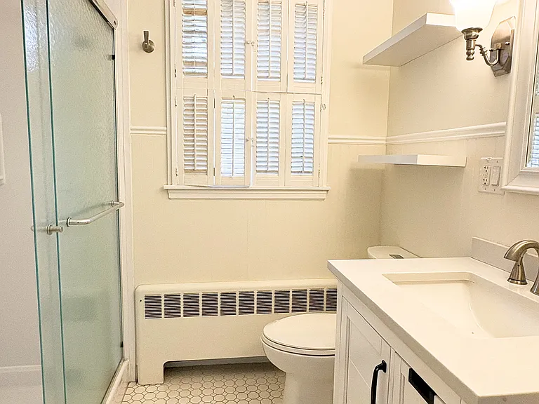 327 Dwyer Ln — Photo 11