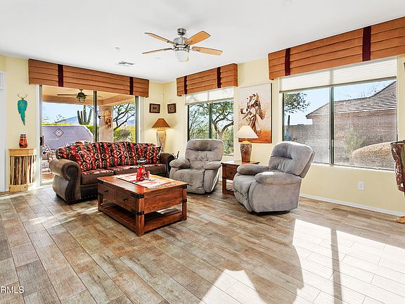 4th image of 41527 N River Bend Court