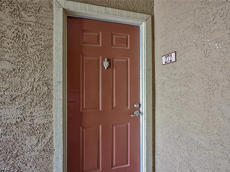 5240 Indian River Dr #272 — Photo 11
