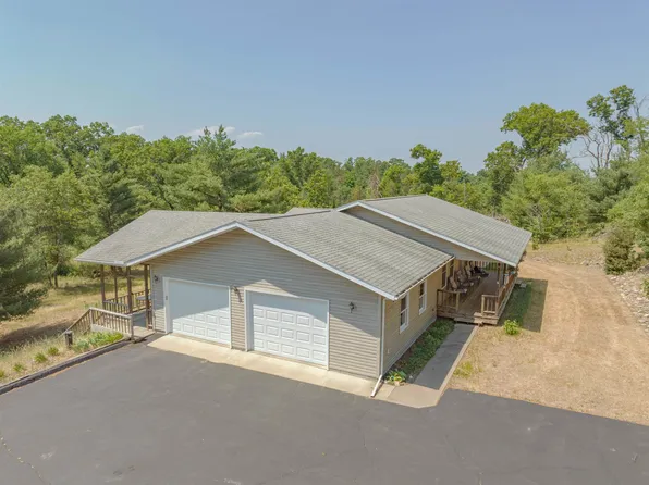 889 Gale Ave, Wisconsin Dells, WI 53965