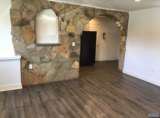 310 Main St, South Hackensack, NJ 07606