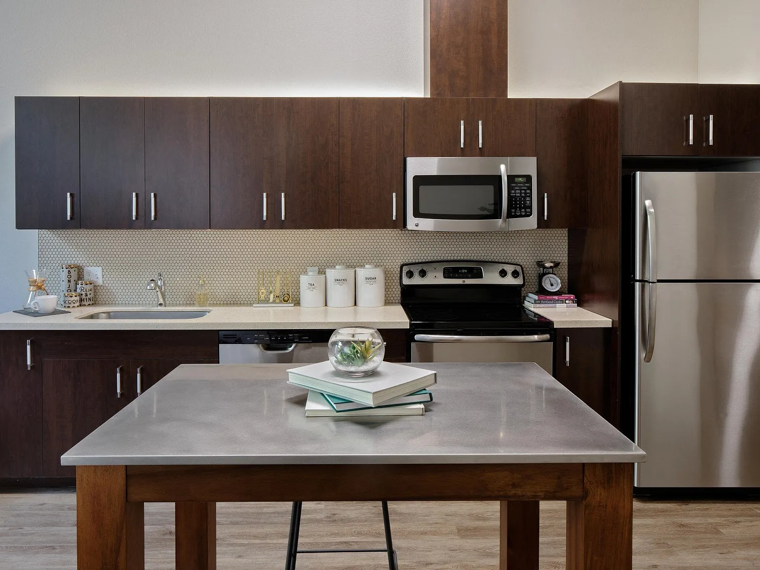 Savier Street Flats — Photo 3