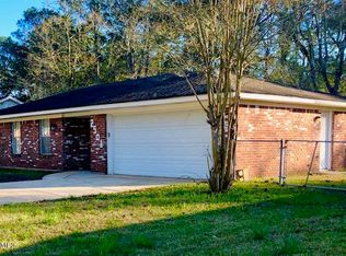 2501 Westgate Pkwy, Gautier, MS 39553