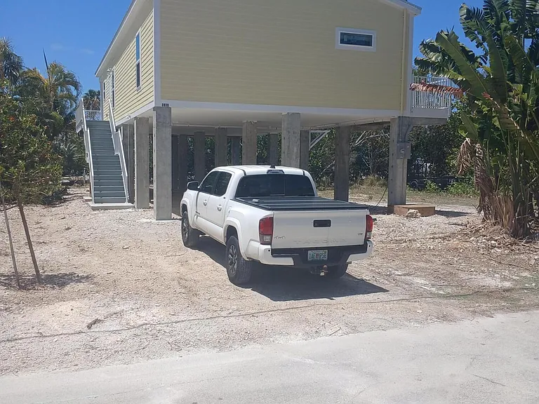 3930 Gordon Rd — Photo 2