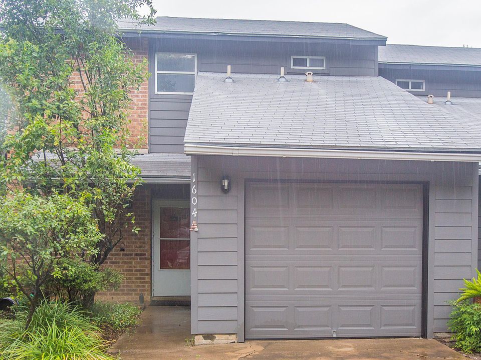 Welcome home to the heart of 78704!