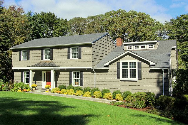 1st image of 10 Granite Brook Dr