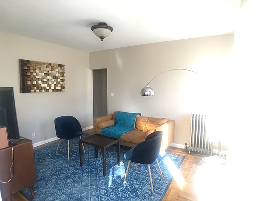 Rented by Charles Coutinho LLC | media 28