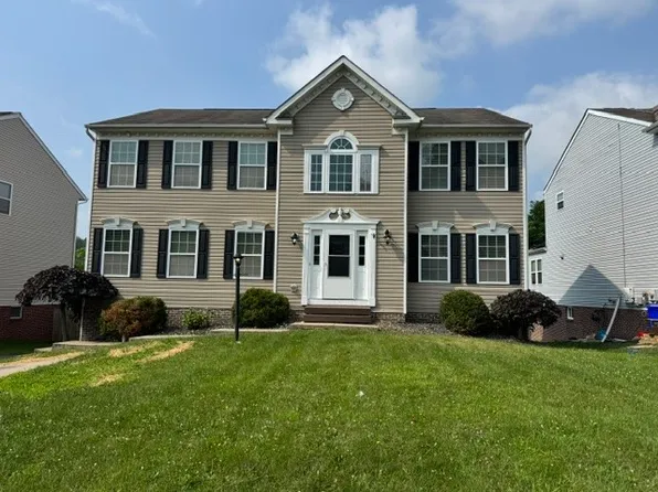 126 Rose Ave, Canonsburg, PA 15317