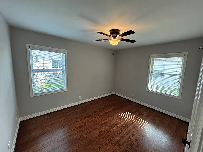 2311 Stonecrest Dr — Photo 13