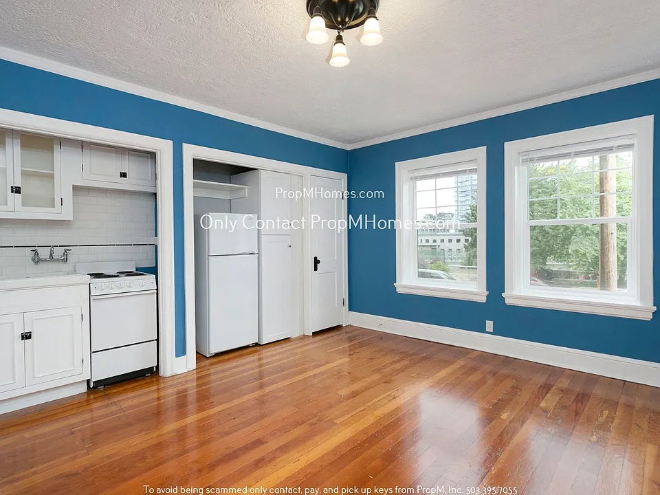 20 NW 16th Ave #101