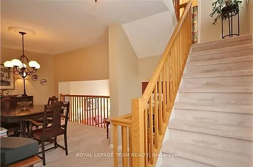 287 Knudson Dr — Photo 11