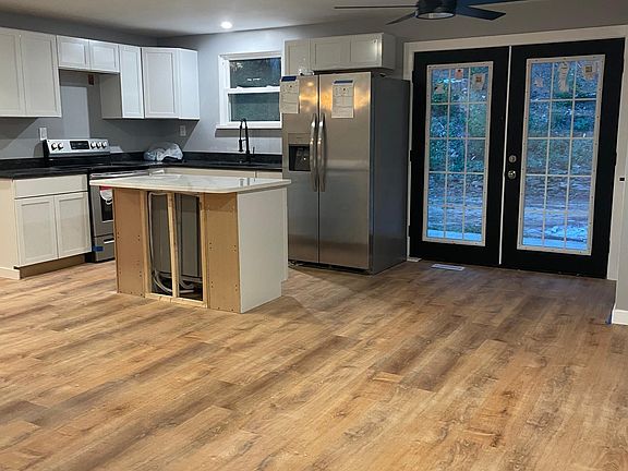 Kitchen/Dinning Room
